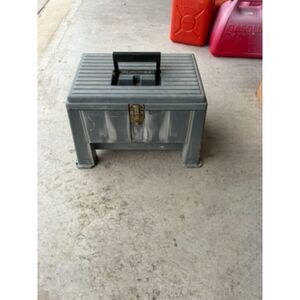 stack on - lockable step up tool box